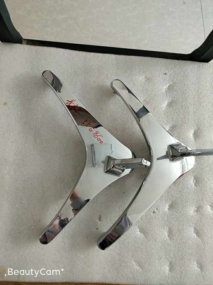 Long iridescent curved 55E9600 base in kind shooting with screw