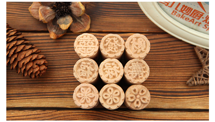 Gỗ lê gỗ đóng dấu khuôn bánh trung thu kiểu Liên Xô in 馒 饽饽 饽饽 bánh ngọt trái tim in khuôn kèn 2 - Tự làm khuôn nướng khuôn bánh