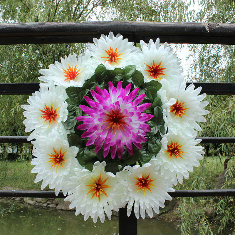 Cheap simulation chrysanthemum circle Qingming flowers fake flowers Tomb sweeping flowers Cemetery Sacrificial flowers Grave decoration flowers silk flowers plastic flowers