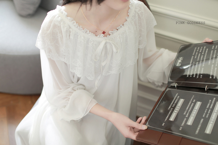 Công chúa váy ngủ mùa hè mùa xuân và mùa thu dài tay retro tòa án ren băng lụa dài váy ngủ bằng vải cotton phục vụ nhà nữ - Đêm đầm váy đầm dễ thương