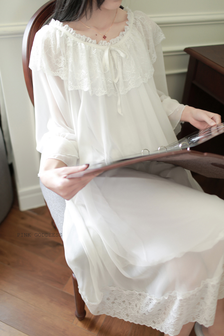 Công chúa váy ngủ mùa hè mùa xuân và mùa thu dài tay retro tòa án ren băng lụa dài váy ngủ bằng vải cotton phục vụ nhà nữ - Đêm đầm váy đầm dễ thương