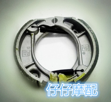 Áp dụng Wuyang Honda WH100T-H-F-G Công chúa nhỏ / Joy / SCR100 Khối phanh trước và sau đĩa xe