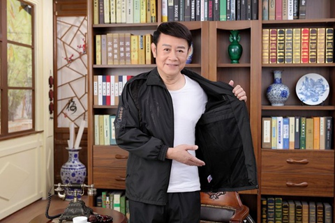 Bộ đồ thể thao nam xuân hè hai mảnh trung niên mỏng thể thao quần áo bố khô nhanh quần lửng XL - Thể thao sau set đồ thể thao nữ tay dài
