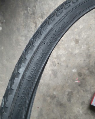 bike tire tube 700 x 38c