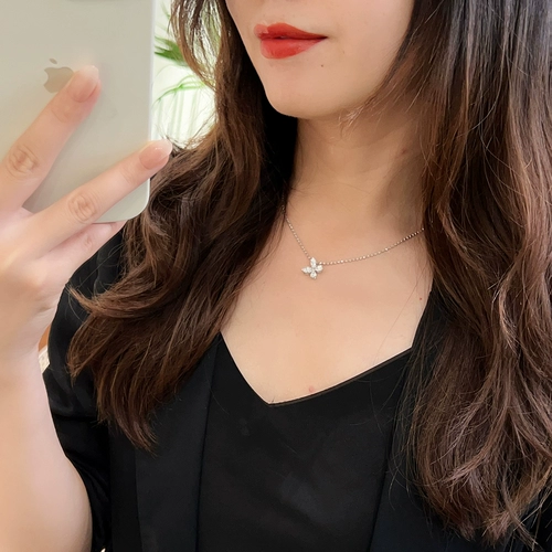 Бриллиантовая искусственная подвеска, золото 750 пробы