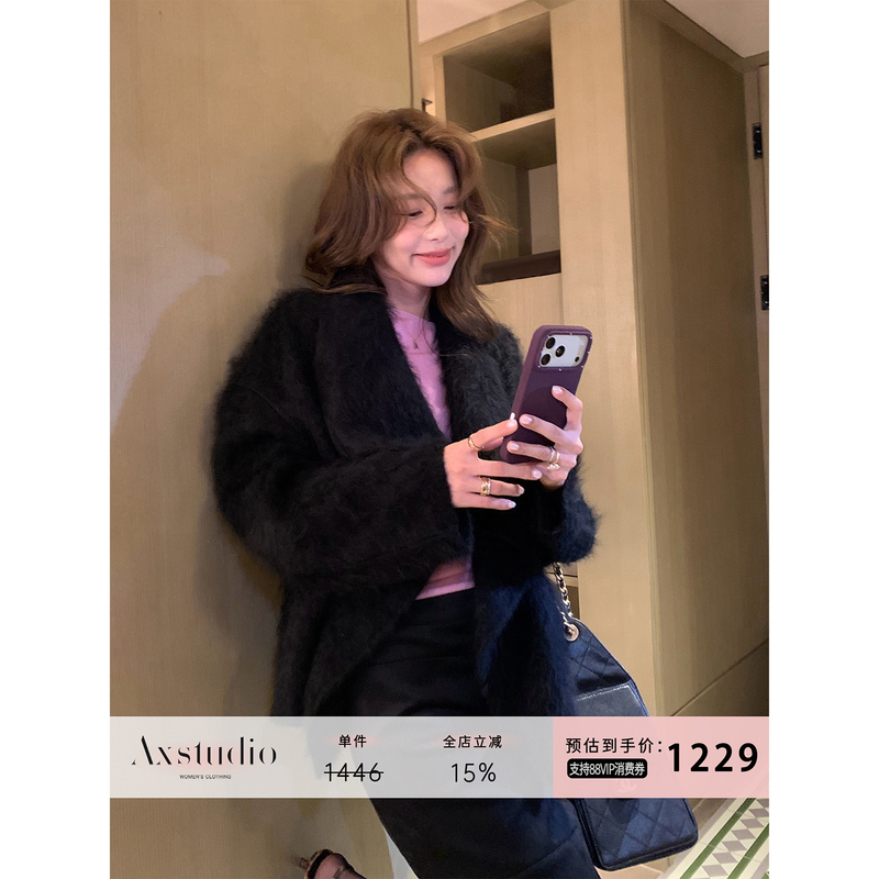 A Xin Shiny Black Cashmere Mulberry Silk Sheep Wool Short Brushed Coat for Women Autumn Ax26W030