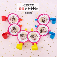 Принцесса дует кран и настраивает 6 нарядов