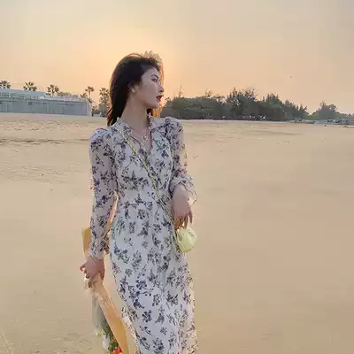 2021 summer girl new French dress fairy gentle temperament long sleeve floral skirt design sense minority