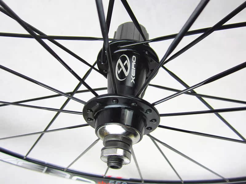 Roues de vélo cyclisme sur route - Ref 2374676 Image 12
