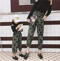 Childrens spring and autumn suit fitted daughter black base shirt up polka dot pants harem pants piece Korean version of