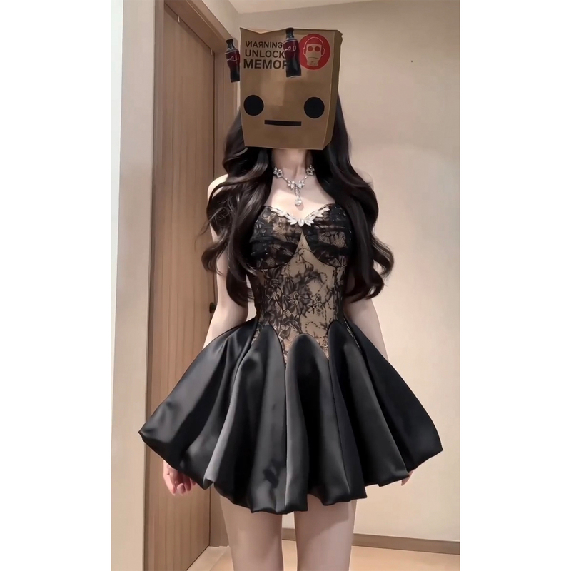 Elegant Lace Strap Dress Early Autumn Women's Fashion 2026 New Birthday Dress French Style Waist-Cinching Puffy Skirt