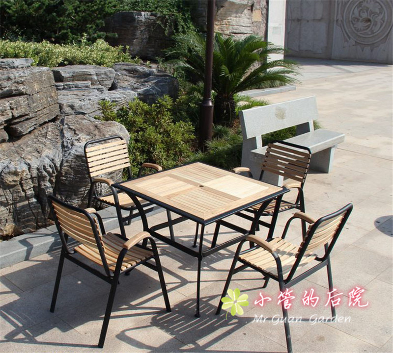 Giải trí ngoài trời đồ nội thất gỗ rắn tếch rèn sắt bảng và ghế patio cà phê ngoài trời thanh ban công bảng và ghế bộ bàn ngoài trời