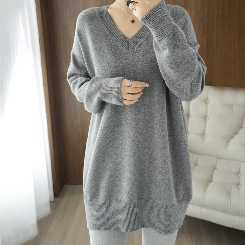 1.0-150kg Plus-Size Sweater for Women, New Autumn and Winter Style, Mid-Length, Tummy-Covering V-Neck Knitted Base Shirt Top
