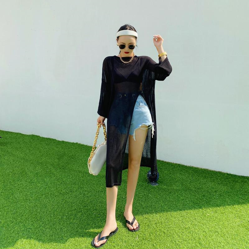 150kg Extra Large Size Thin Sun Protection Shirt for Women, Nine-Quarter Sleeves, Loose Mid-Length, Slit Ice Silk Knit Top, Trendy on Instagram