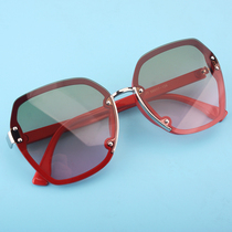Red Sunglasses Woman New no-frame gradient sunglasses Anti-UV fashion Driving mirror personality trendy sunglasses