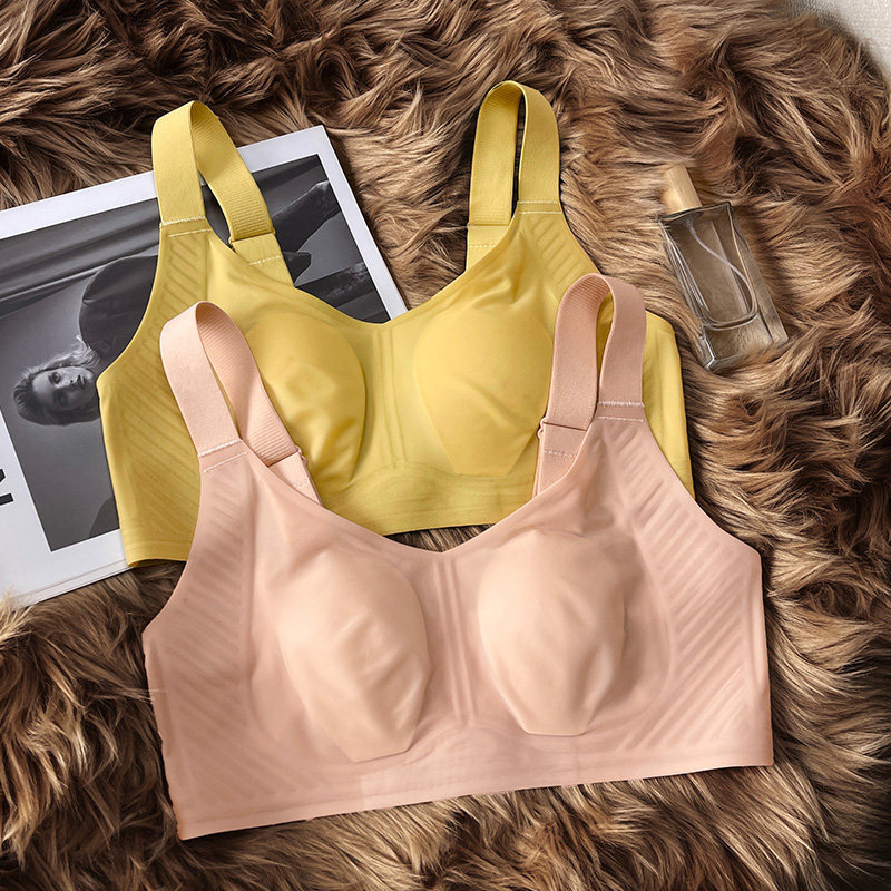 Victoria Minoolin Women's Ultra-Thin Bra for Large Busts, Seamless, Large Size, Lift-Up, Wireless Bra