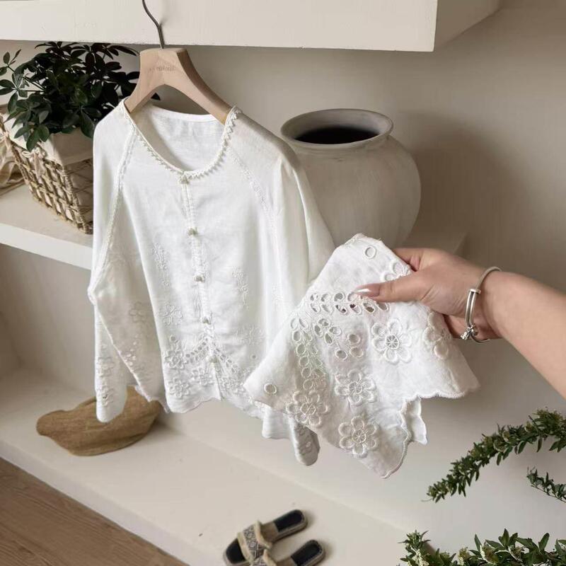 Highly Recommended! Lace Trim, Heavy Embroidery with Cut-Out Details, Artistic Long-Sleeve, Fashionable and Gentle Women's Shirt