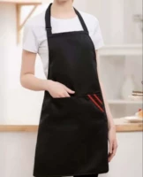 Вырез-халтер с черным карманом и красной полосой