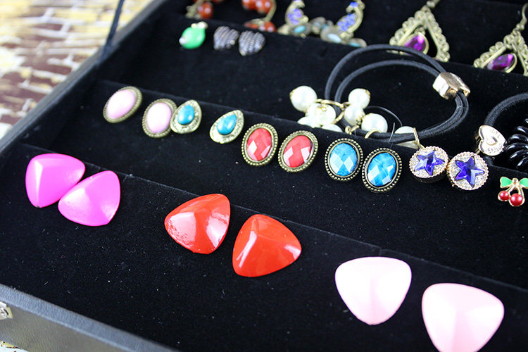 Boite à bijoux BABYYICHENG   - Ref 3106185 Image 4