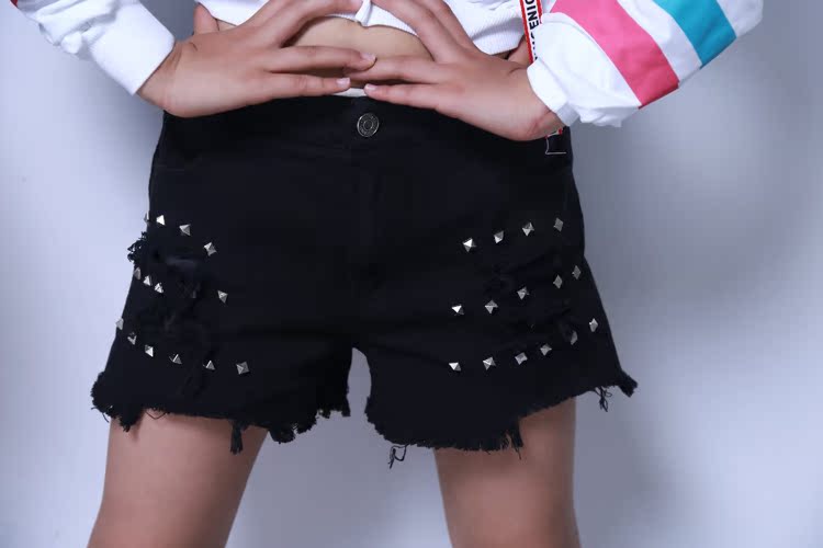 Giải phóng mặt bằng trẻ em của jazz đường phố cô gái nhảy jazz cao eo denim ngắn quần nóng lỏng lỗ đinh tán Hàn Quốc phổ biến triều