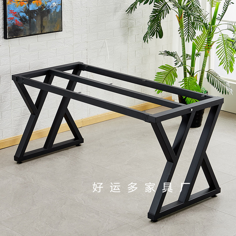 铁艺桌脚:古典美学与现代工艺的完美结合
