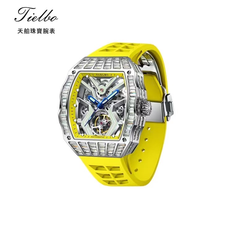 GUESS骷髅镂空腕表：暗黑美学与机械灵魂交织