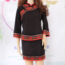 Guizhou minority Buyi ethnic clothing and womens two sets of ethnic wind and soil cloth pure cotton suit Tang suit and body embroidery