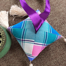 Guizhou Buyi ethnic chaff creative gift flower bag ethnic wind retro folk characteristics handmade art little fresh