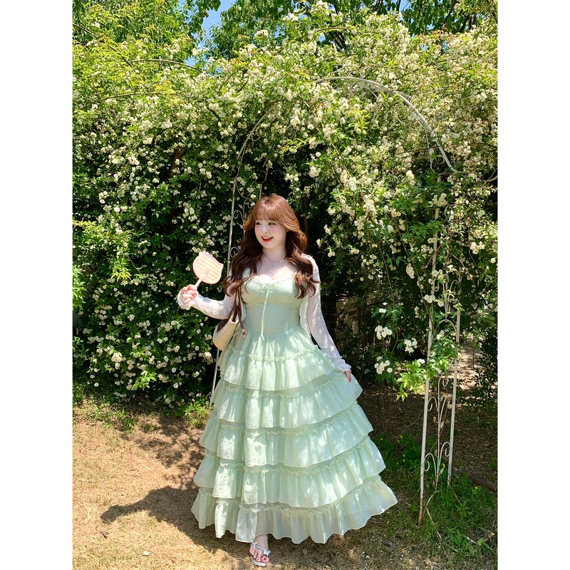 Eat the Meat While It's Hot. Green and Fresh Five-Layer Cake Skirt, Heavy-Duty Waist-Cinching Spaghetti Strap Long Dress Eat the Meat While It's Hot. Green and Fresh Five-Layer Cake Skirt, Heavy-Duty Waist-Cinching Spaghetti Strap Long Dress