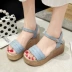 Giày sandal nữ cổ tích gió 2019 hè mới Hàn Quốc phiên bản thời trang hoang dã muffin nêm đế giày nữ - Sandal Sandal