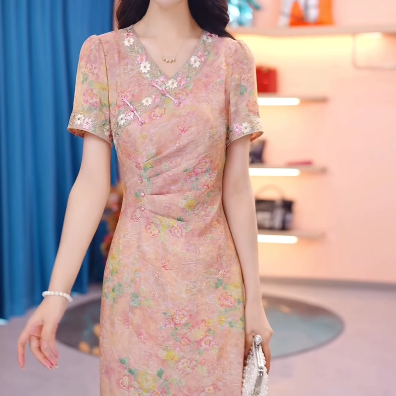 Chinese-Style Embroidered Printed Improved Cheongsam Dress 2026 Summer New Style Elegant Slimming Retro Mid-Length Dress