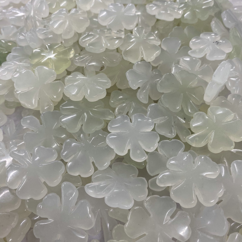 Direct Sowing Room Drain Natural Xiu Jade Four Leaves Grass Pendant for men and women Pendant Jade Necklace jade High Ice Jade Jade Pendant