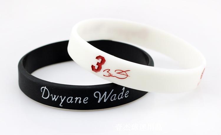 Vòng đeo tay thể thao dạ quang Dwyane Wade với bàn tay huỳnh quang với người hâm mộ bóng rổ lưu niệm 	quả bóng rổ crossway
