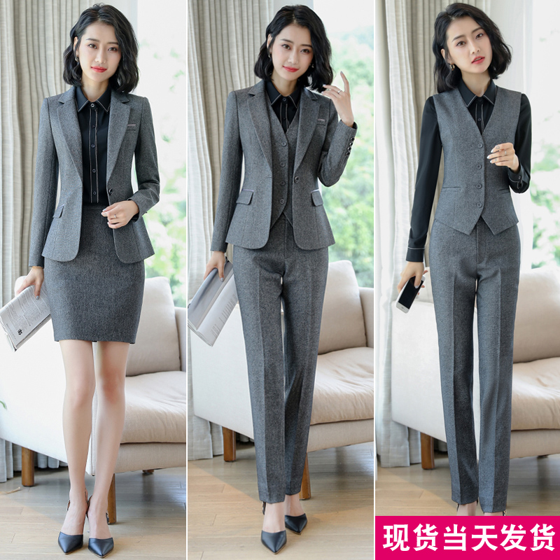 Tailleur femme - Ref 3243657 Image 3