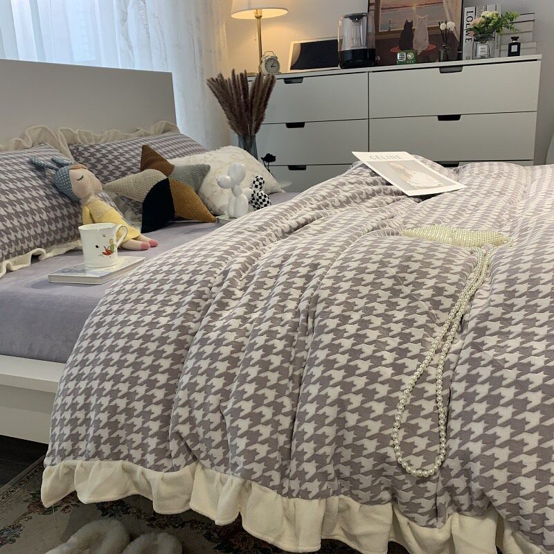 Winter Thickened Coral Fleece Four-piece Set High Weight Double-sided Plush Warm Milk Fleece Quilt Cover Bed Sheet Bedding