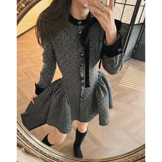 2026 Spring New Women's Elegant Polka Dot Waist-Cinching Fashionable Long Dress Lj0144