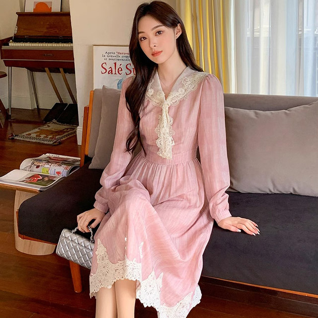 2026 Spring New Women's Dress French Long Sleeve Dress Pastoral Style Versatile Waist Long Dress Pink D0371