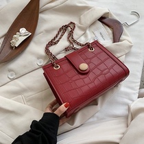 Red Bridal Bag Package Women Bag 2021 New Fashion Large Capacity Chain Bag Single Shoulder Sloped Satchel Wedding Bag