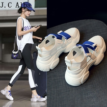 2022 Summer Sports Sandals Womens Soft Bottom Light Flat-bottomed Casual Shoes Baotou Hollowed-out Comfort Outer Penetrating Air Tide Shoes