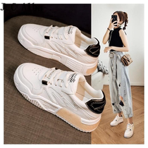 Shoes niche design ins style inner heightened small white shoes womens 2022 winter new all-match Korean sports shoes