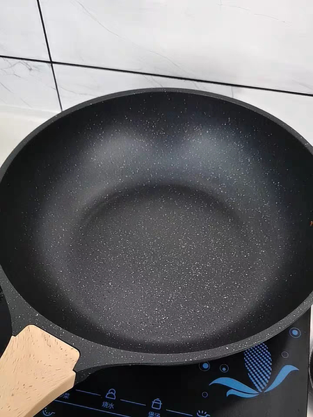 九阳家用麦饭石平底锅