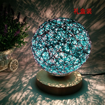 Bedroom bedside lamp Living room study Modern simple personality creative small table lamp Nordic wedding decoration hemp ball table lamp