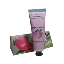 Mother Valentines Day gifts for girls Treasures Peri Garden Arts Master Guard Hand Cream 25G Single Gift Box Teacher Gift