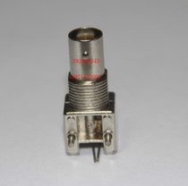 BNC metal three-piece one BNC curved seat four-legged video seat antenna socket video recorder signal interface