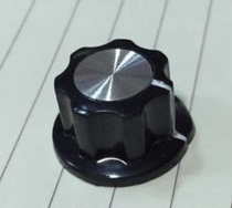 Spin cap small knob aperture 6MM domestic