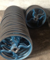 Cylinder with the pulley