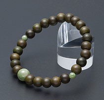 Japan direct mail life tree green sandalwood Dushan jade hand beads beading evil rosary 8mm beads