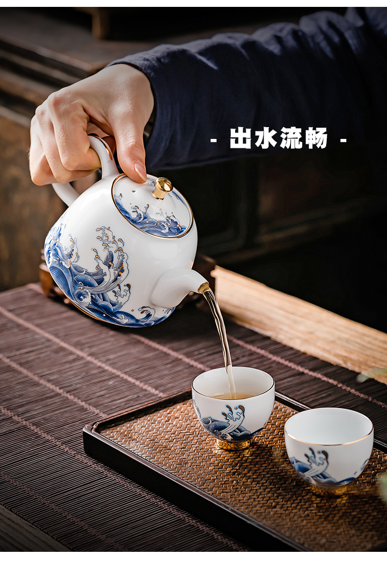 Treader fuels the teapot filtering the home of kung fu tea tea ware jingdezhen ceramics craft teapot is large
