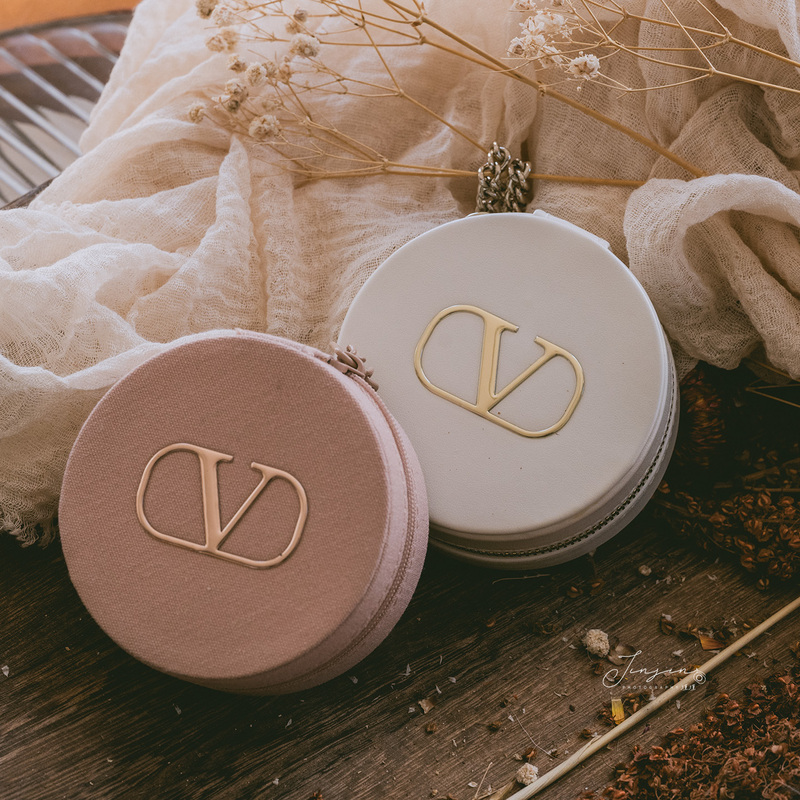 Domestic Exclusive Valentino Nude Pink Canvas Cushion Bag, Earphone Storage Jewelry Bag, Round Shape with Chain