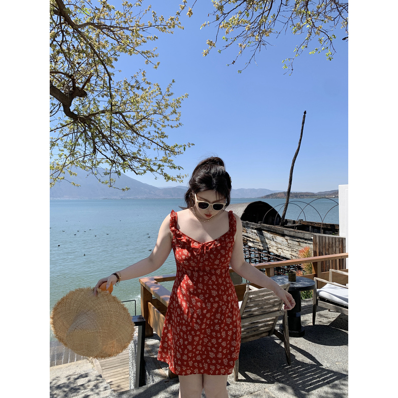 M5T6 Slightly Chubby Summer Floral Travel Journal/French Style Small Flutter Sleeve Floral Dress Vacation Style Waist-Cinching Strap Long Dress